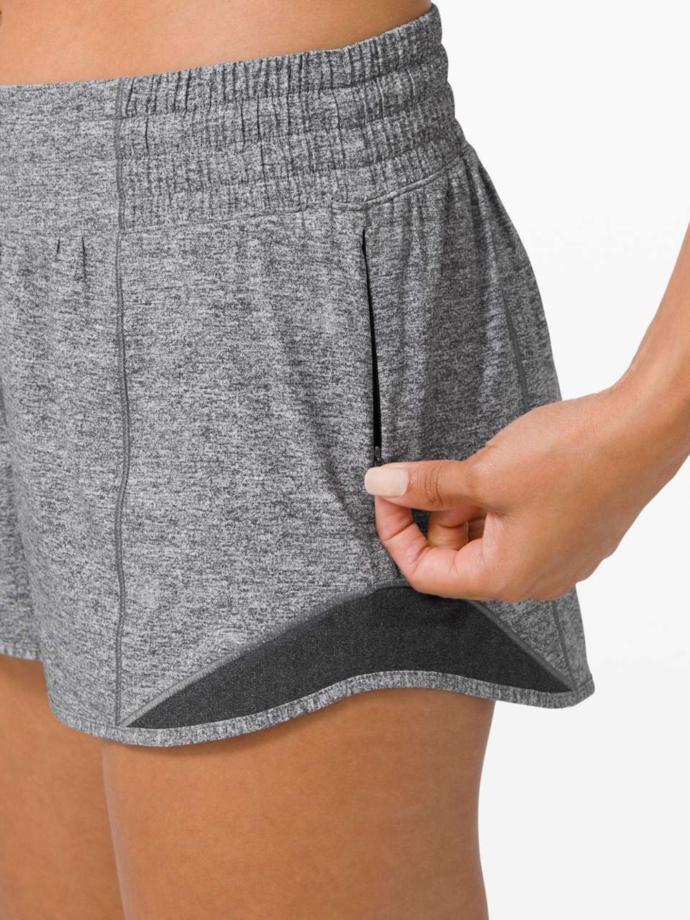 Lululemon Hotty Hot Shorts 2.5”